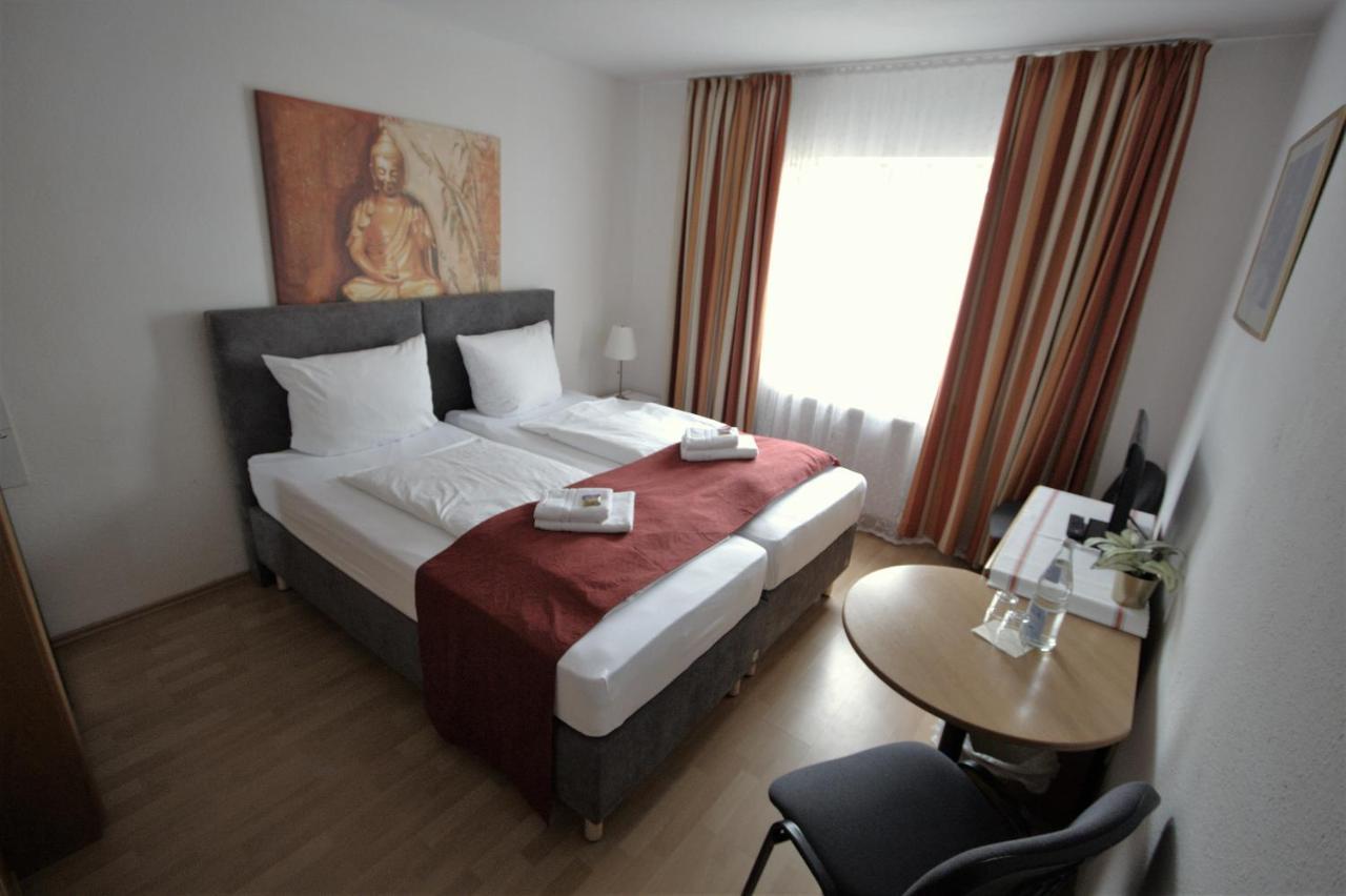 Hotel Leo Muehlhausen Eksteriør billede