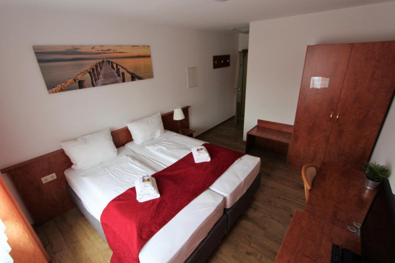 Hotel Leo Muehlhausen Eksteriør billede