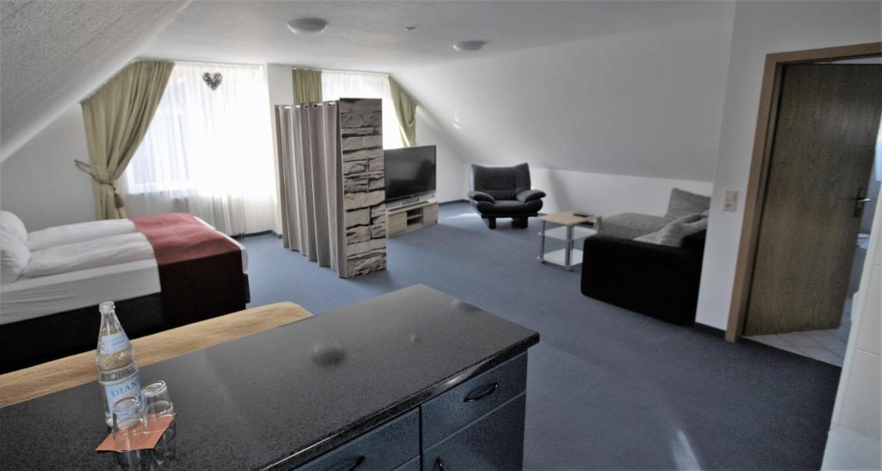 Hotel Leo Muehlhausen Eksteriør billede