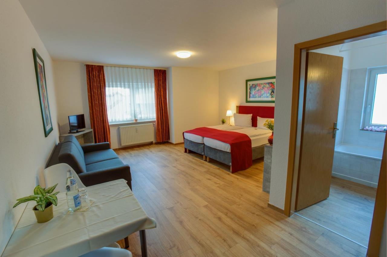 Hotel Leo Muehlhausen Eksteriør billede