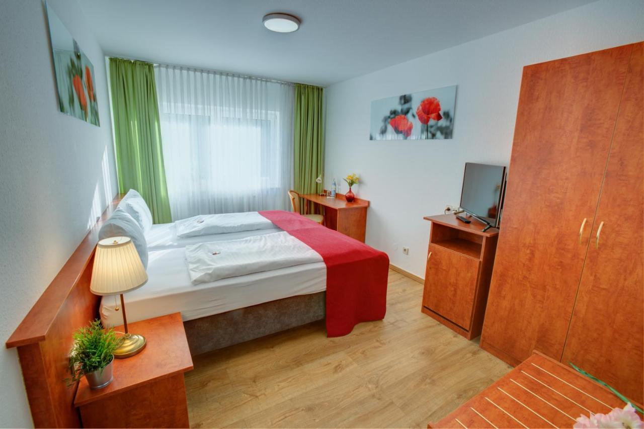 Hotel Leo Muehlhausen Eksteriør billede